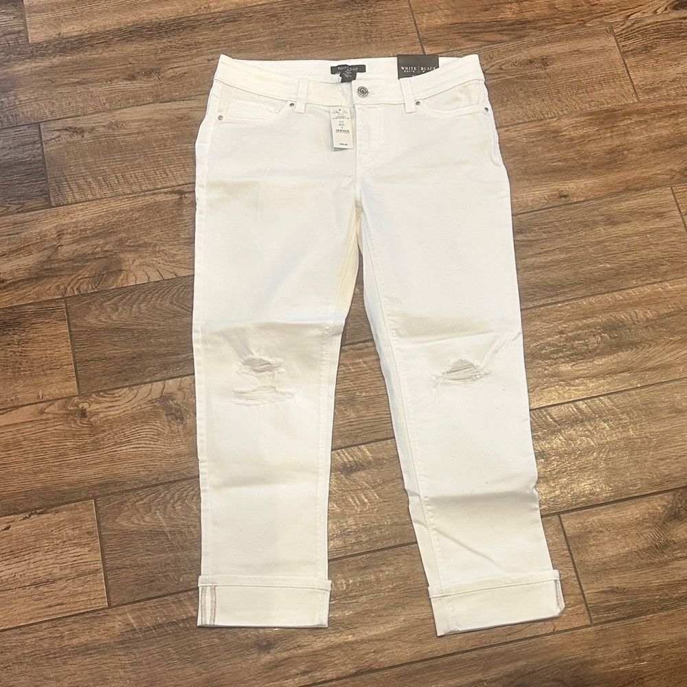 White House Black Market Women's Cropped White Jeans